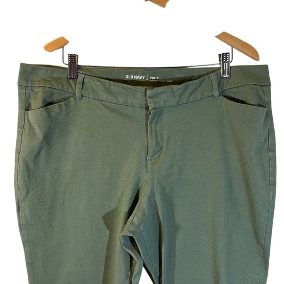 Old Navy Pixie Mid Rise Skinny Pants Plus Size 18 Sage Green Pockets Stretch - Picture 3 of 6